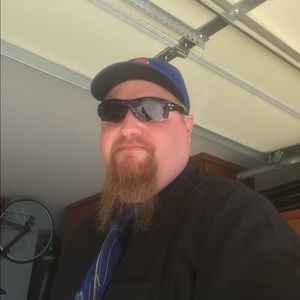 Meet your Posher, Alex